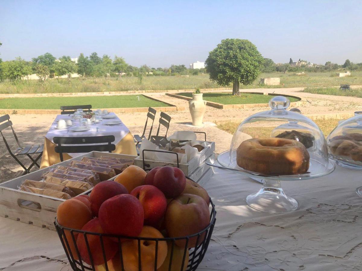 Casina Fontana Bed & Breakfast เลชเช ภายนอก รูปภาพ