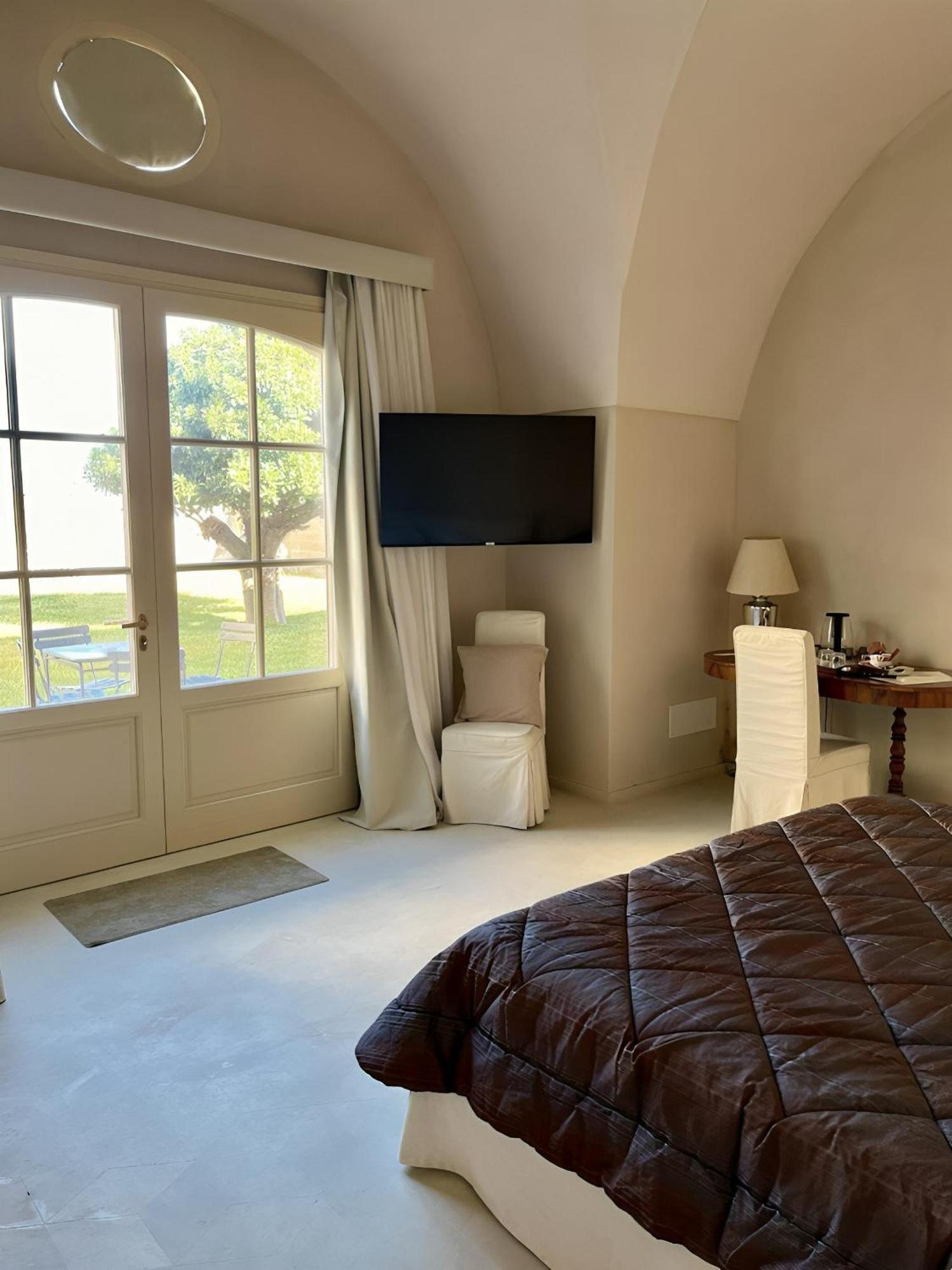 Casina Fontana Bed & Breakfast เลชเช ภายนอก รูปภาพ