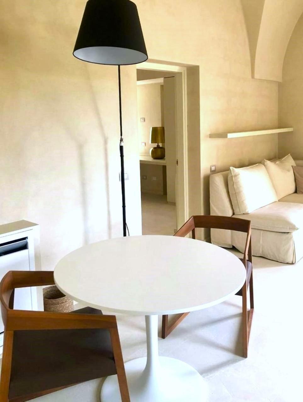 Casina Fontana Bed & Breakfast เลชเช ภายนอก รูปภาพ