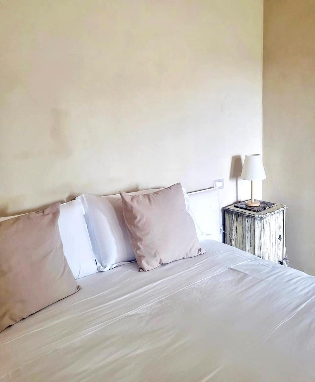Casina Fontana Bed & Breakfast เลชเช ภายนอก รูปภาพ